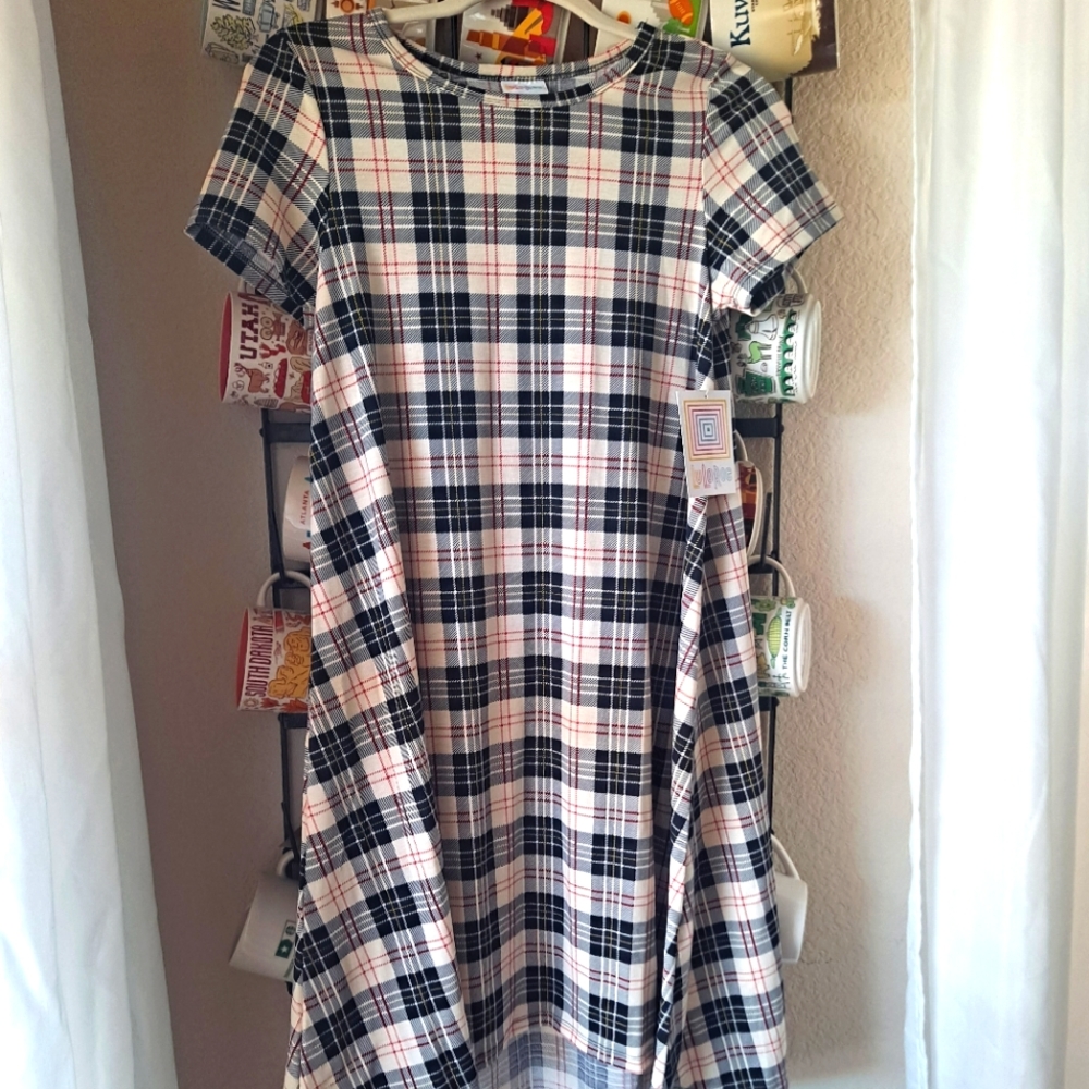 Lularoe Carly